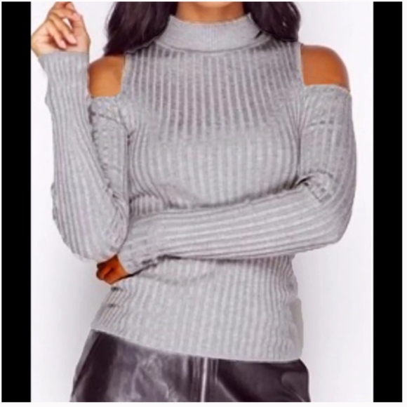 Gray Cold Shoulder Top - Picture 2 of 3